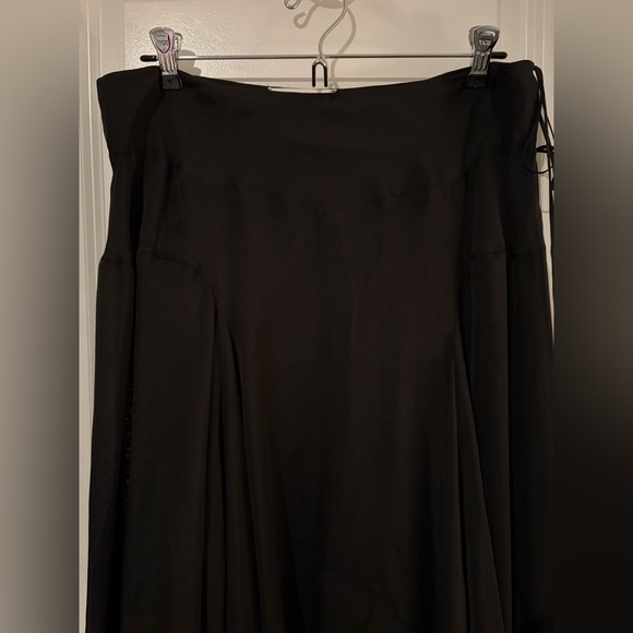 Kallmeyer Alyse Gusset Skirt in Black Silk Chiffon - Picture 3 of 9